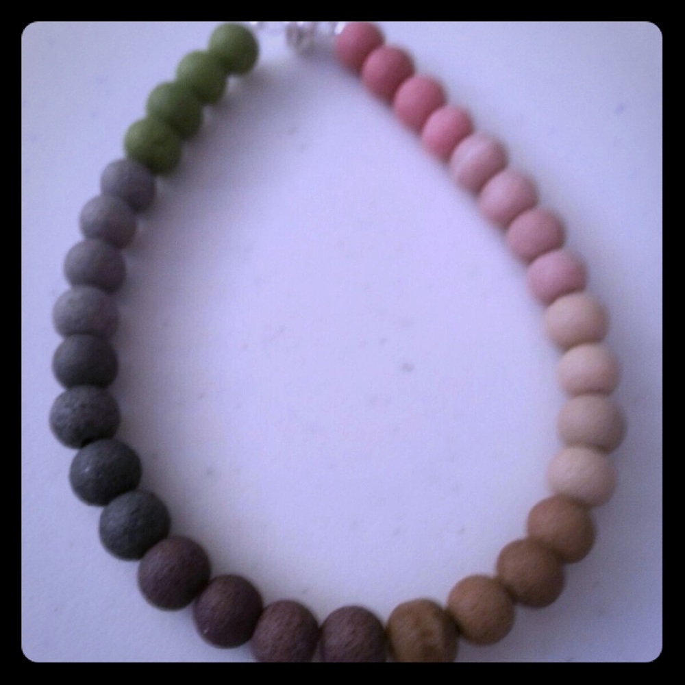 Ombré glass bead bracelet